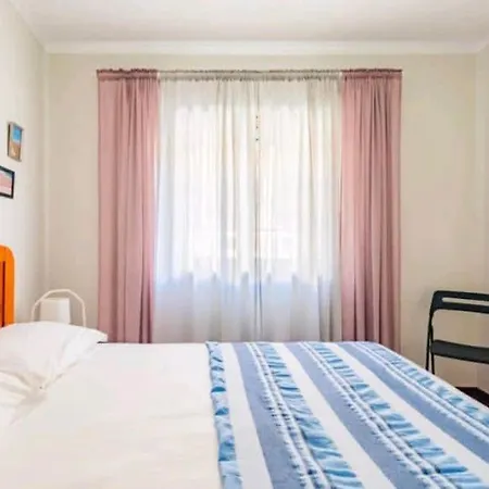 Apartamento Ferrel Appartement *